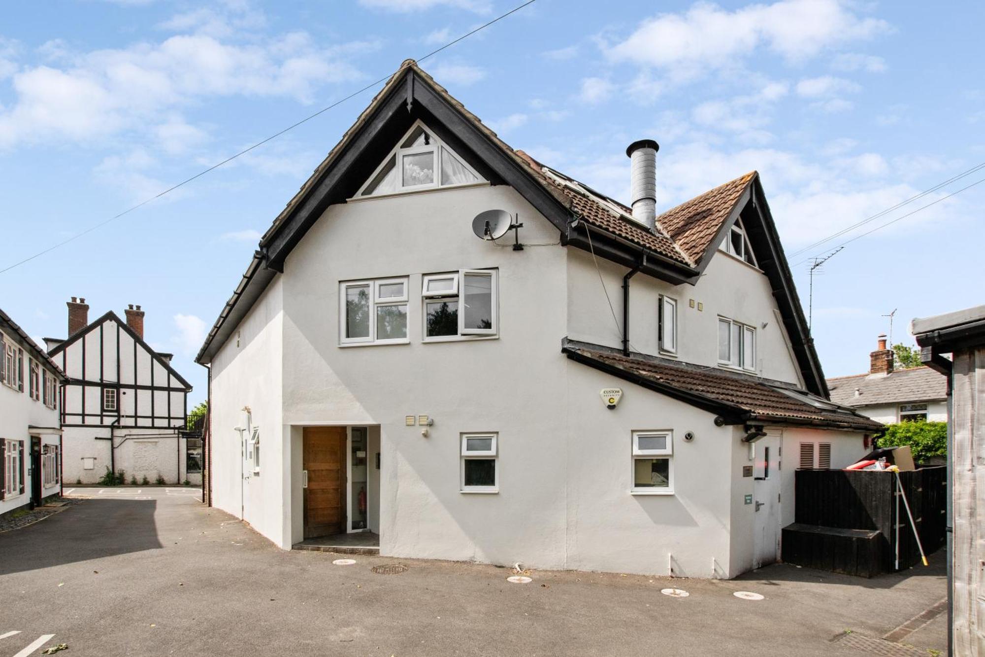 Central And Cosy Brockenhurst Flat Екстериор снимка