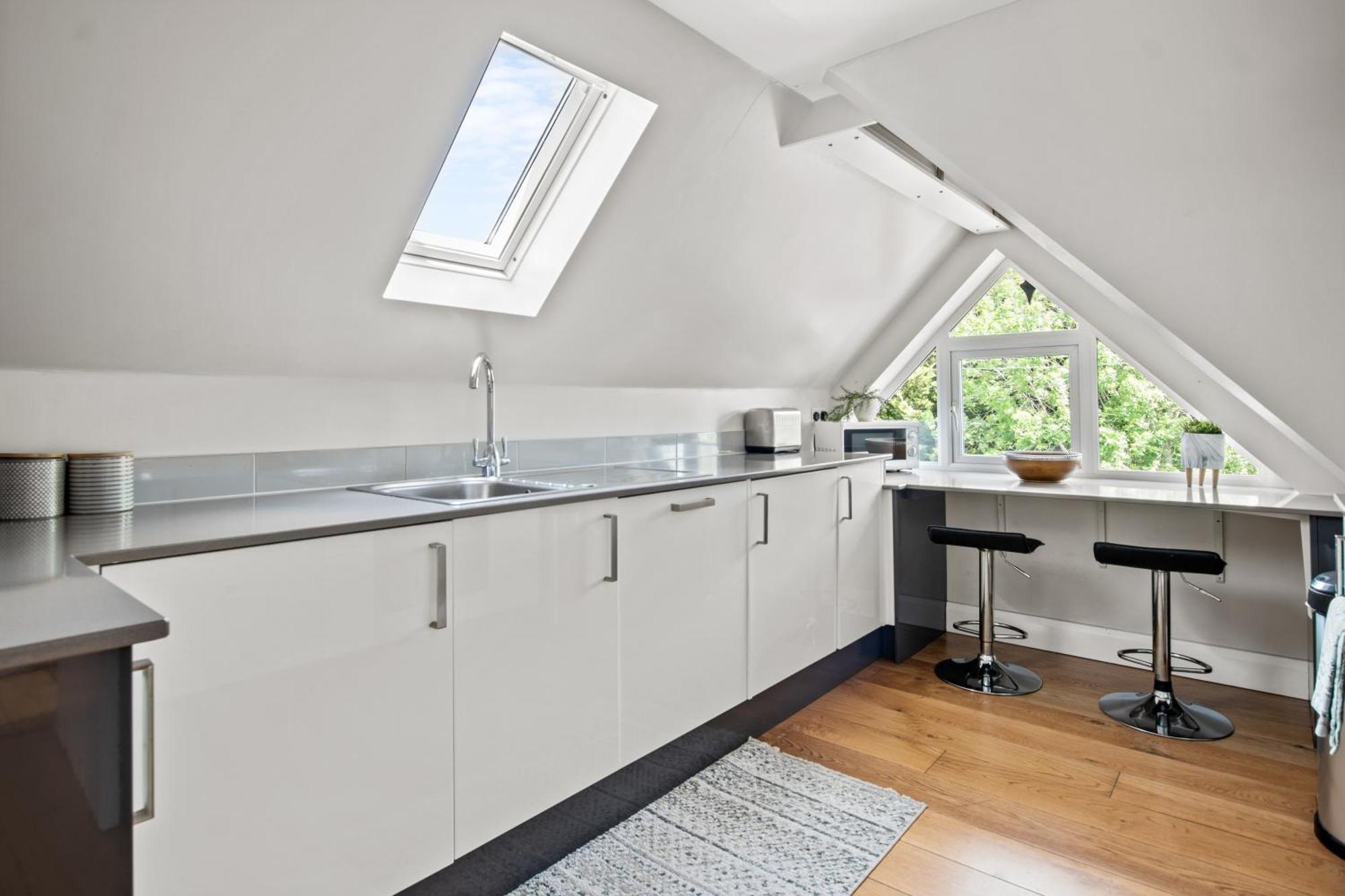 Central And Cosy Brockenhurst Flat Екстериор снимка