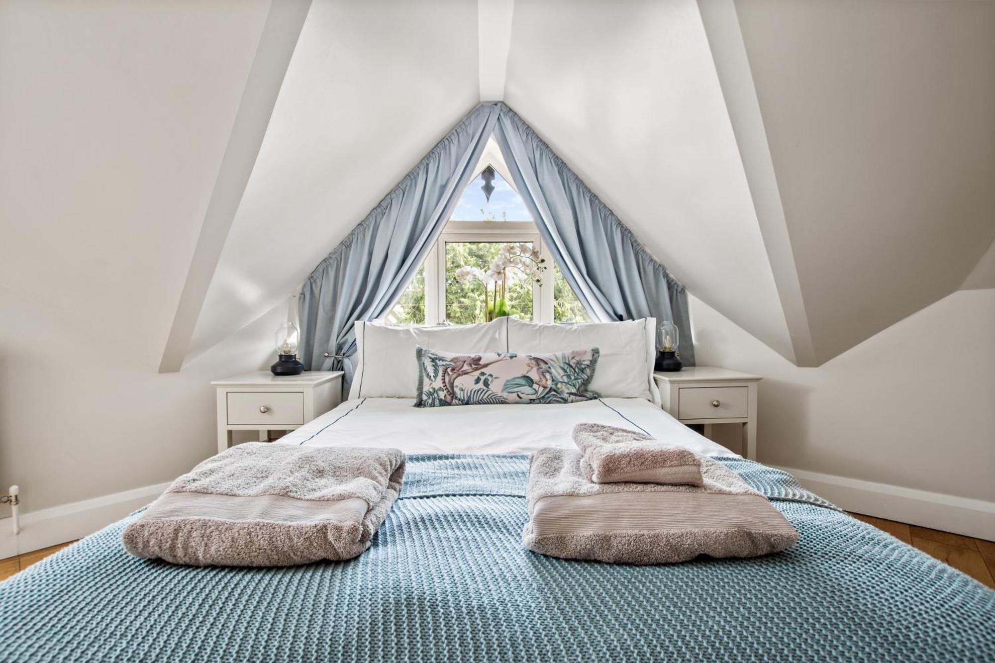 Central And Cosy Brockenhurst Flat Екстериор снимка